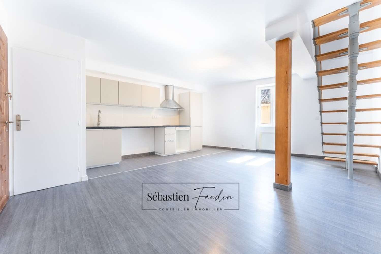 for sale apartment Solliès-Toucas Var 1