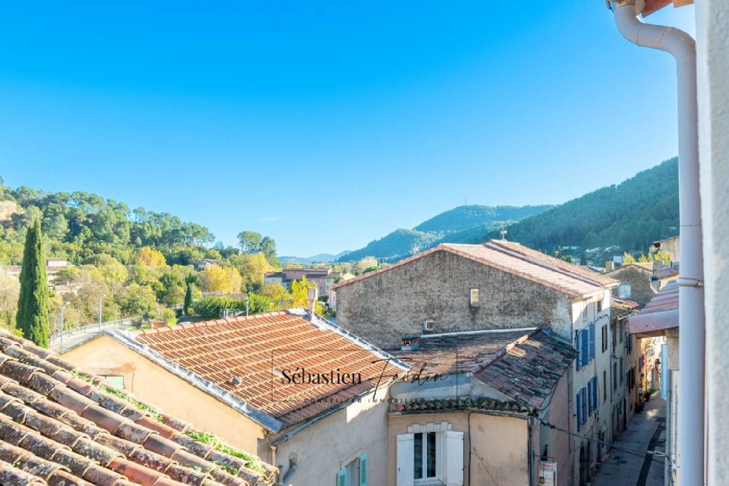 for sale apartment Solliès-Toucas Var 6