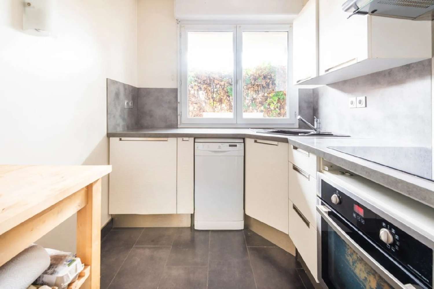  te koop appartement Suresnes Hauts-de-Seine 3