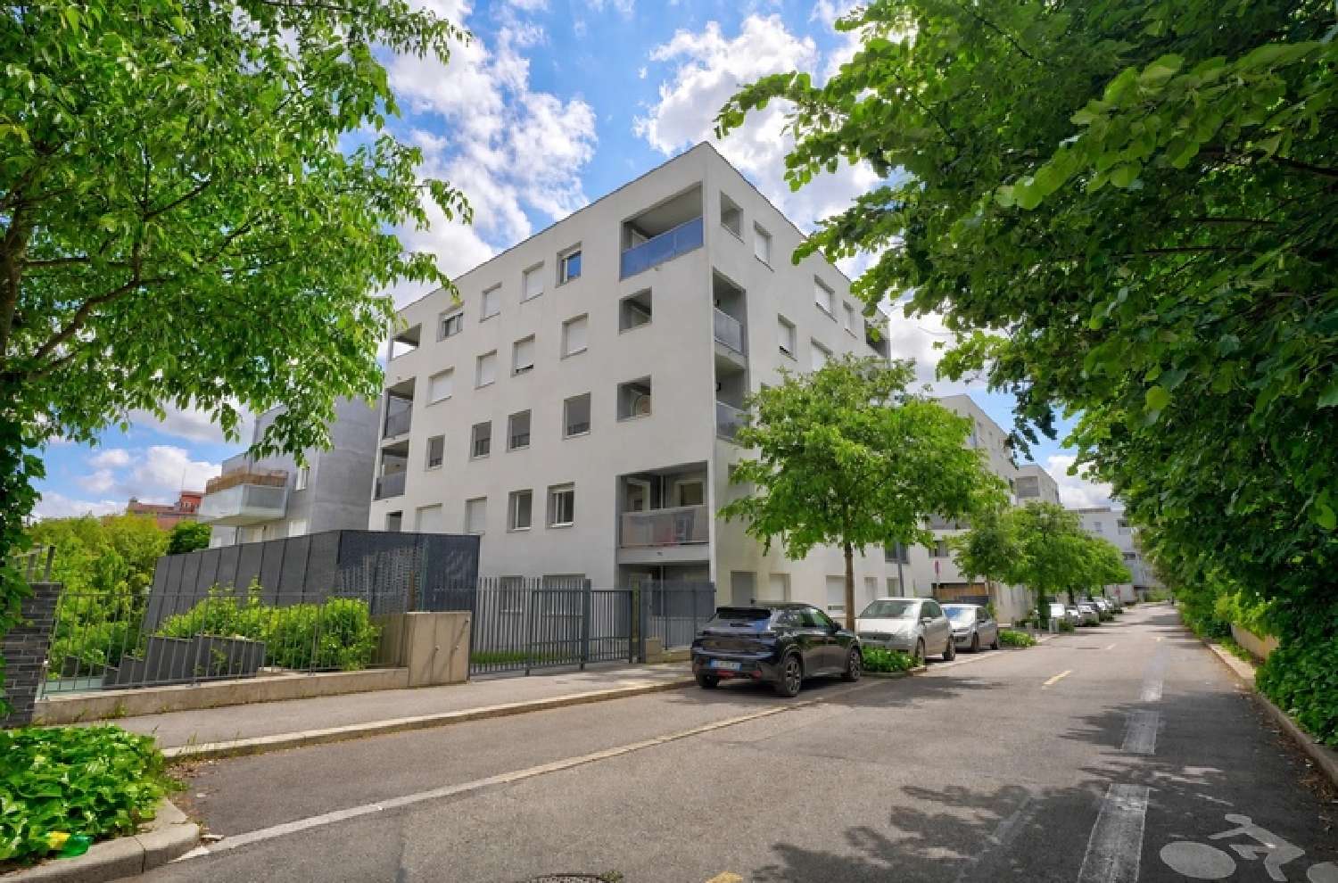 for sale apartment Vénissieux Rhône 1