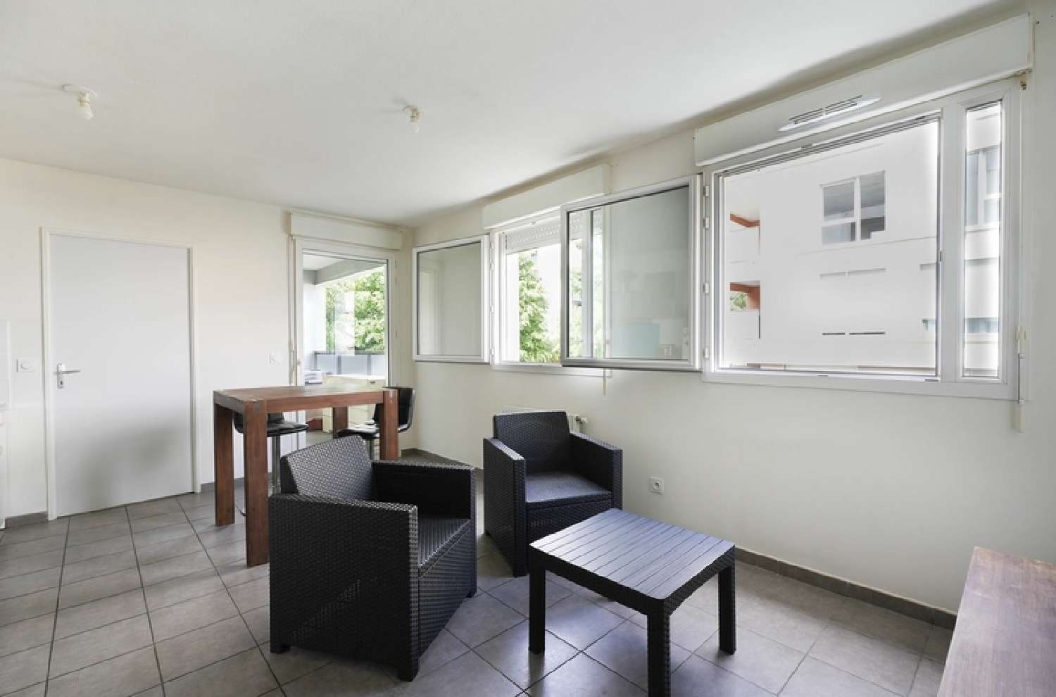 for sale apartment Vénissieux Rhône 5