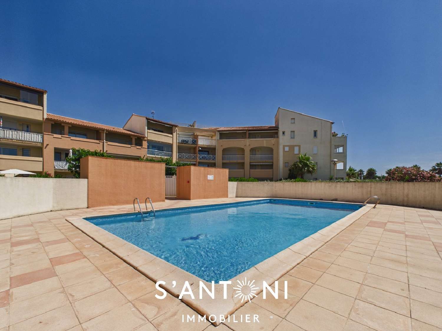  te koop appartement Vias Hérault 3