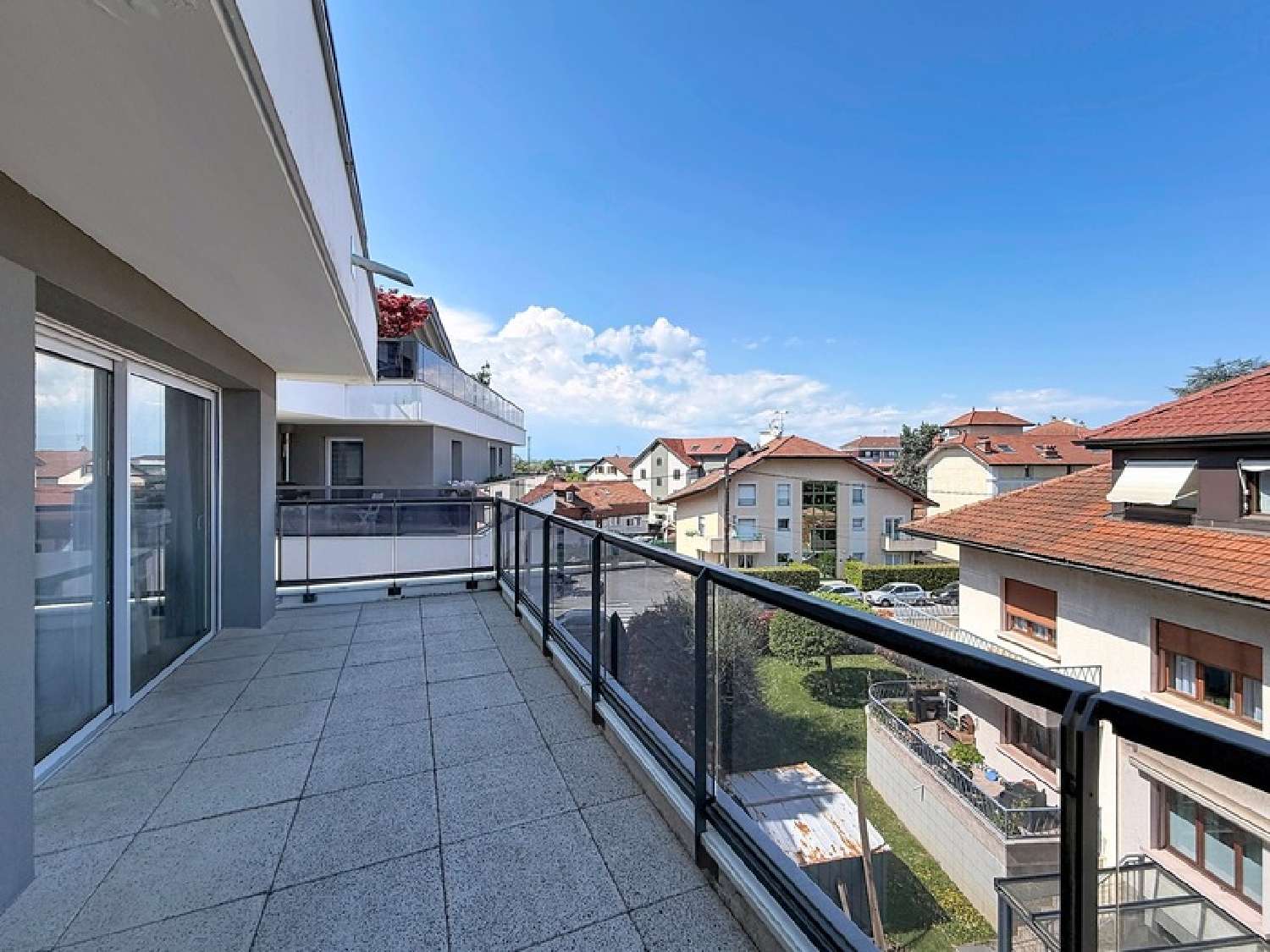  te koop appartement Ville-la-Grand Haute-Savoie 1