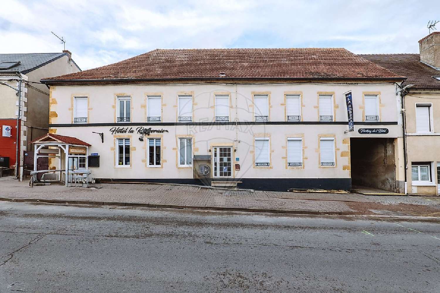  te koop bar-café Dompierre-sur-Besbre Allier 1