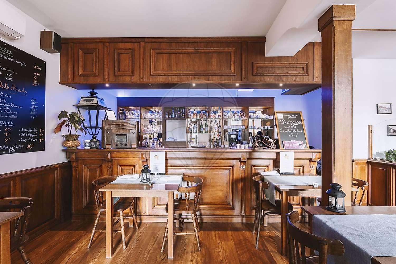  te koop bar-café Dompierre-sur-Besbre Allier 3