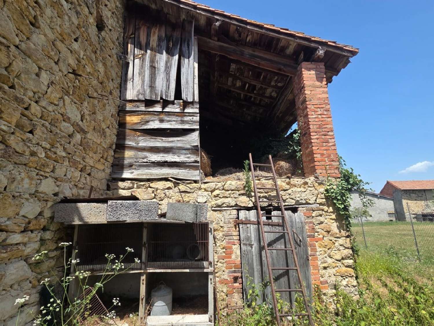  à vendre grange Chas Puy-de-Dôme 4