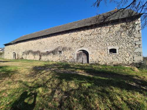 Lapeyrugue Cantal granero foto 7363296