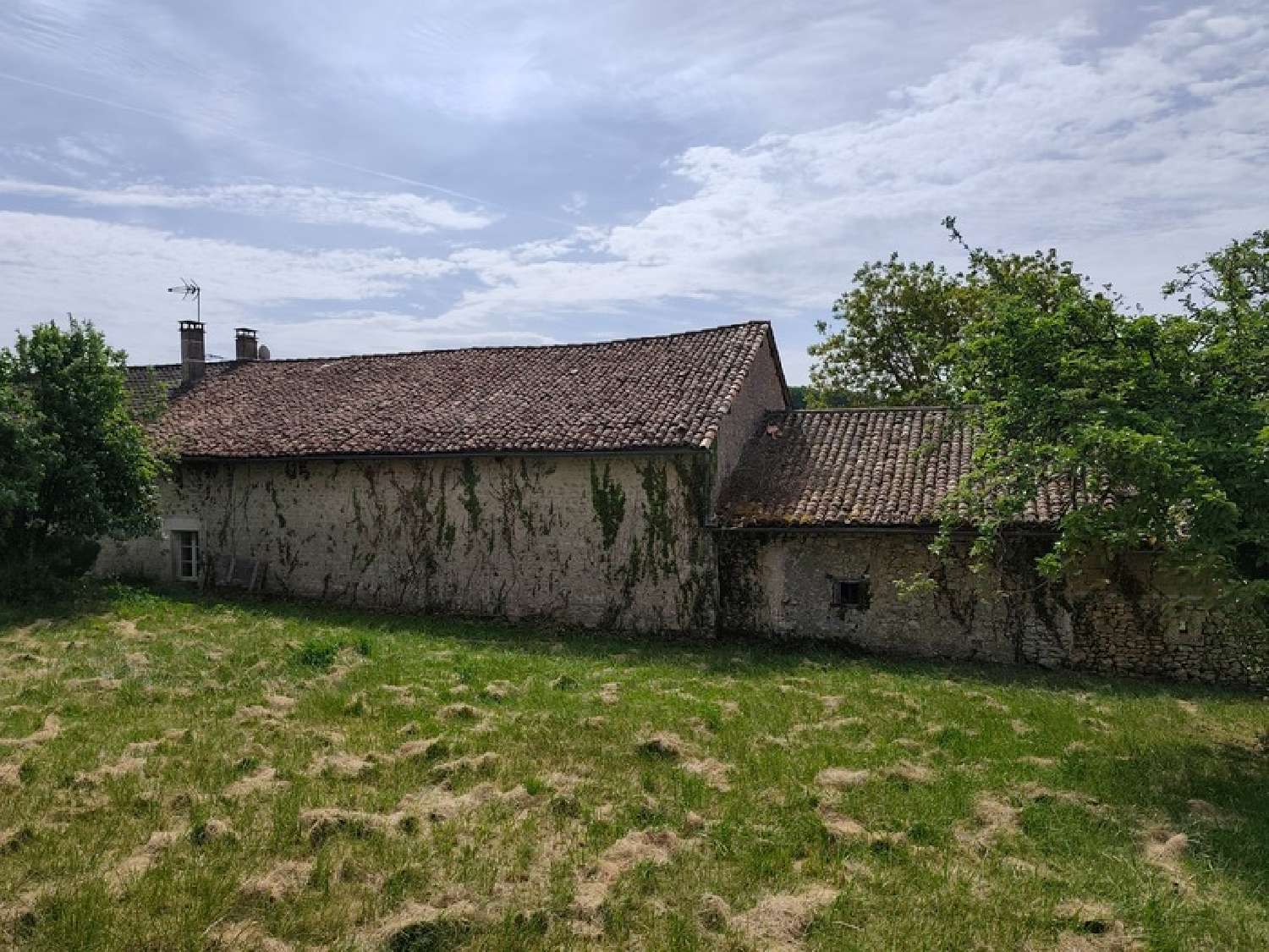 for sale barn Varaignes Dordogne 7