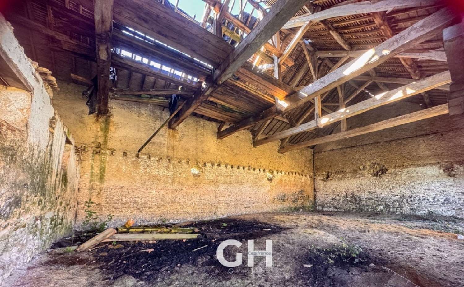 for sale barn Vendoeuvres Indre 6