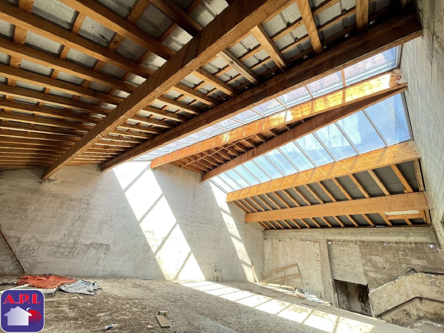  à vendre batiment Cazères Haute-Garonne 7