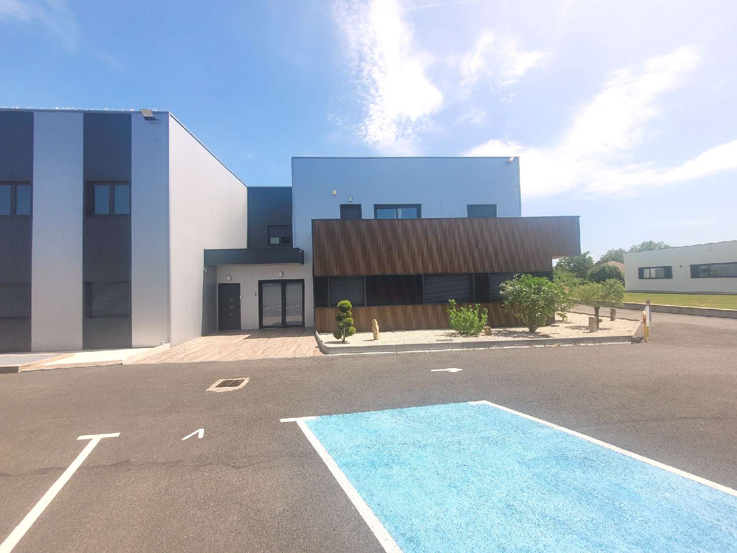  for sale building Coubert Seine-et-Marne 3