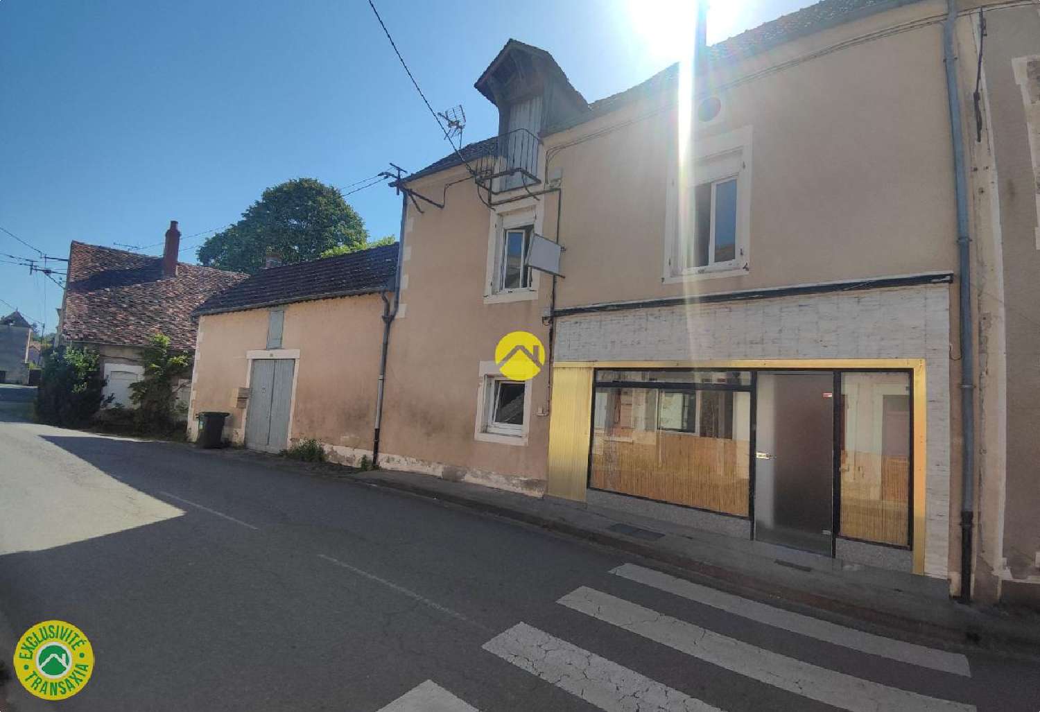  te koop gebouw Jouet-sur-l'Aubois Cher 1
