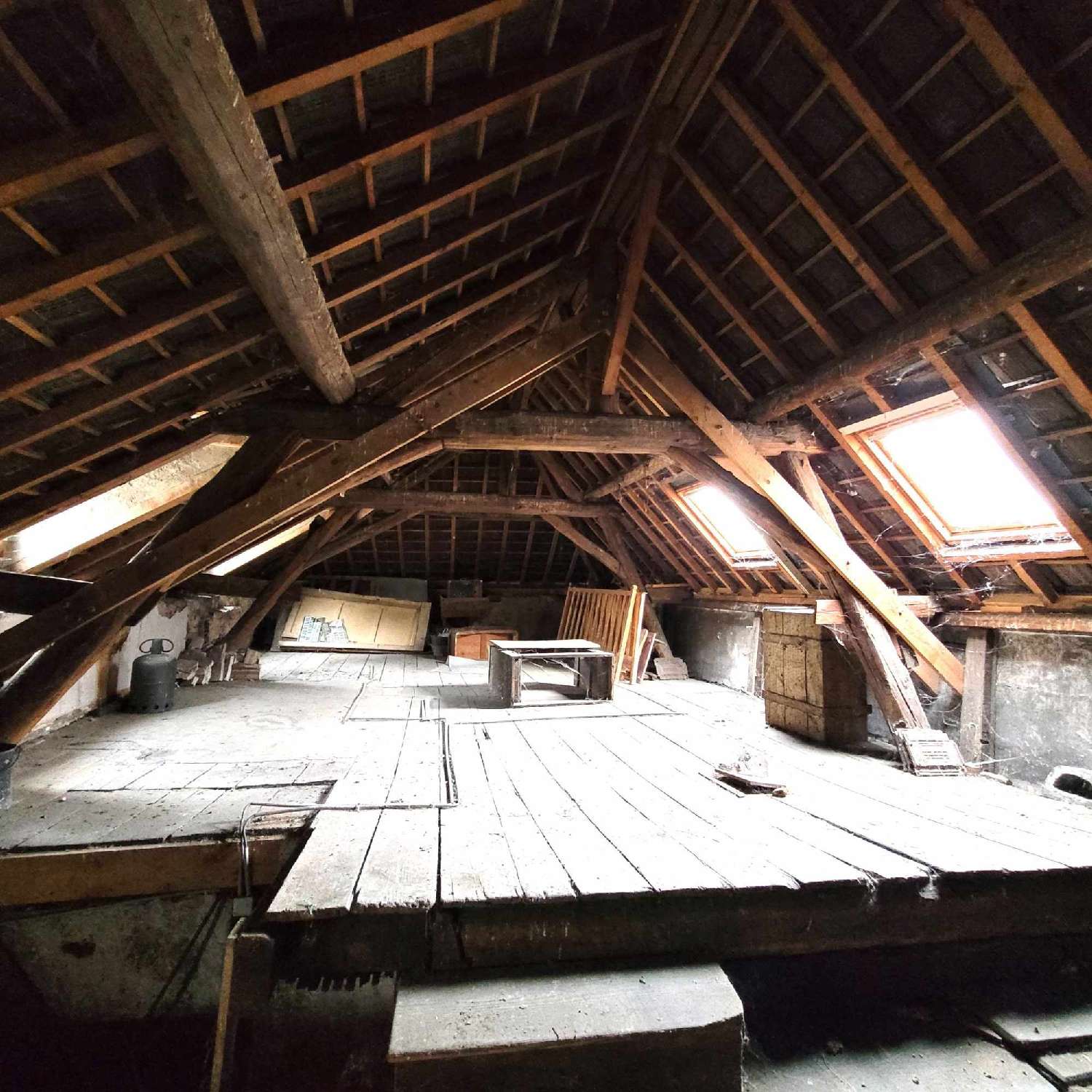  te koop gebouw La Charmée Saône-et-Loire 2