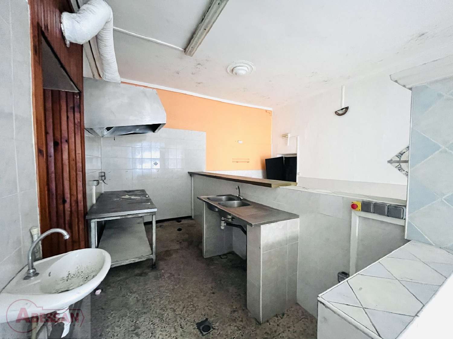  à vendre batiment La Grand'Combe Gard 4