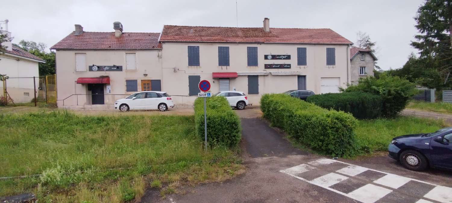 te koop gebouw Langres Haute-Marne 1