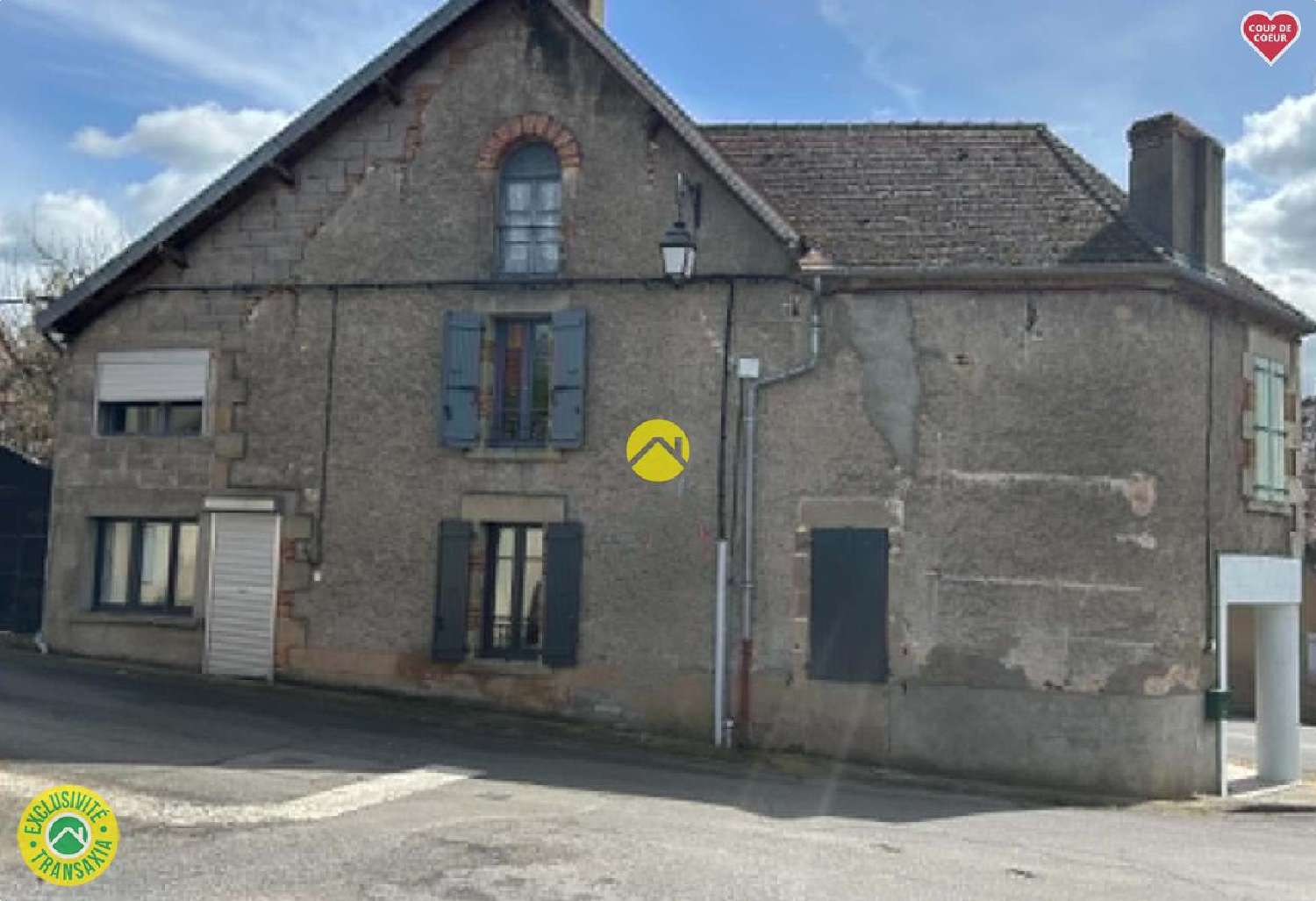  te koop gebouw Saint-Plaisir Allier 1