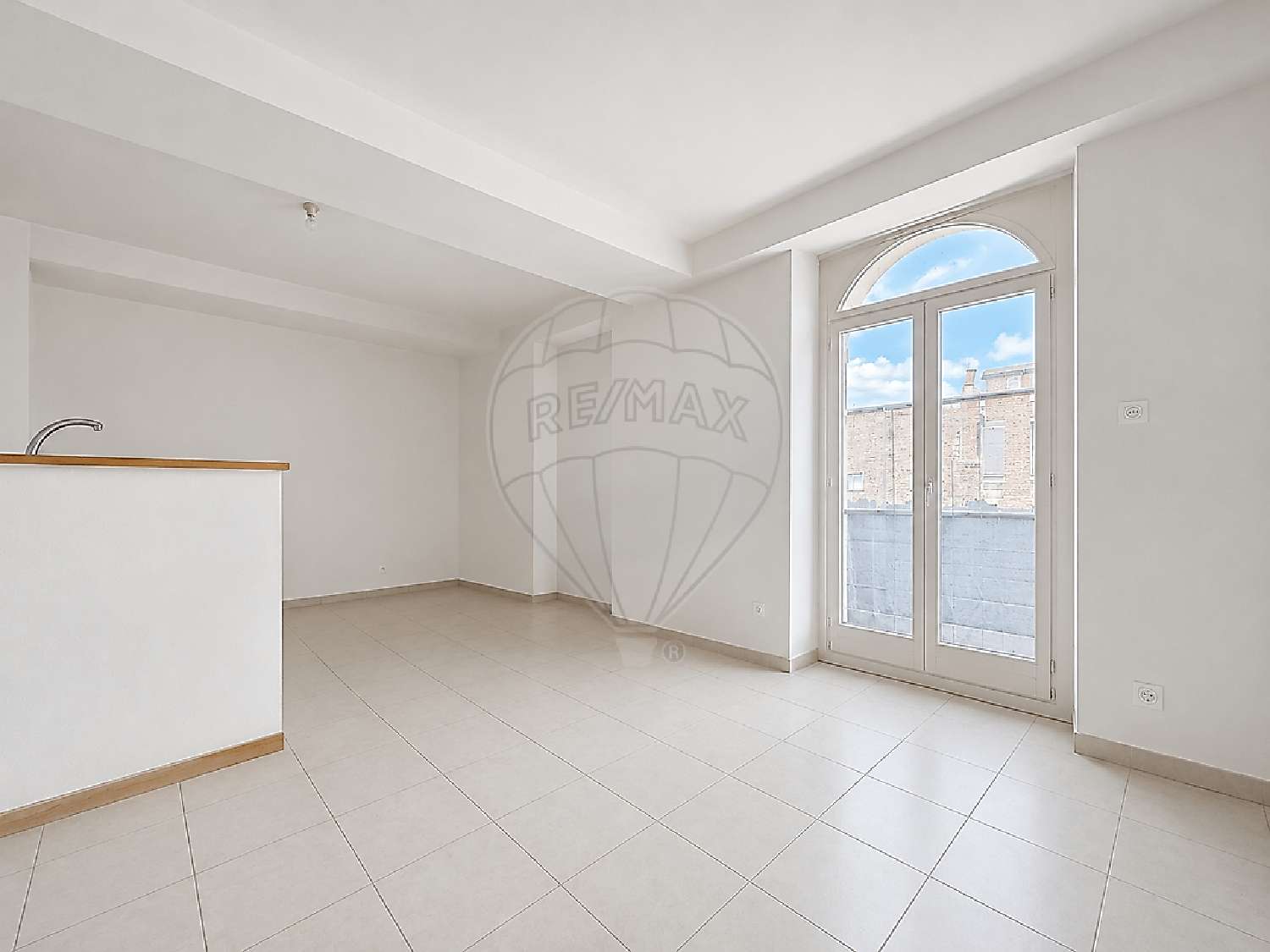 en venta edificio Sens Yonne 2