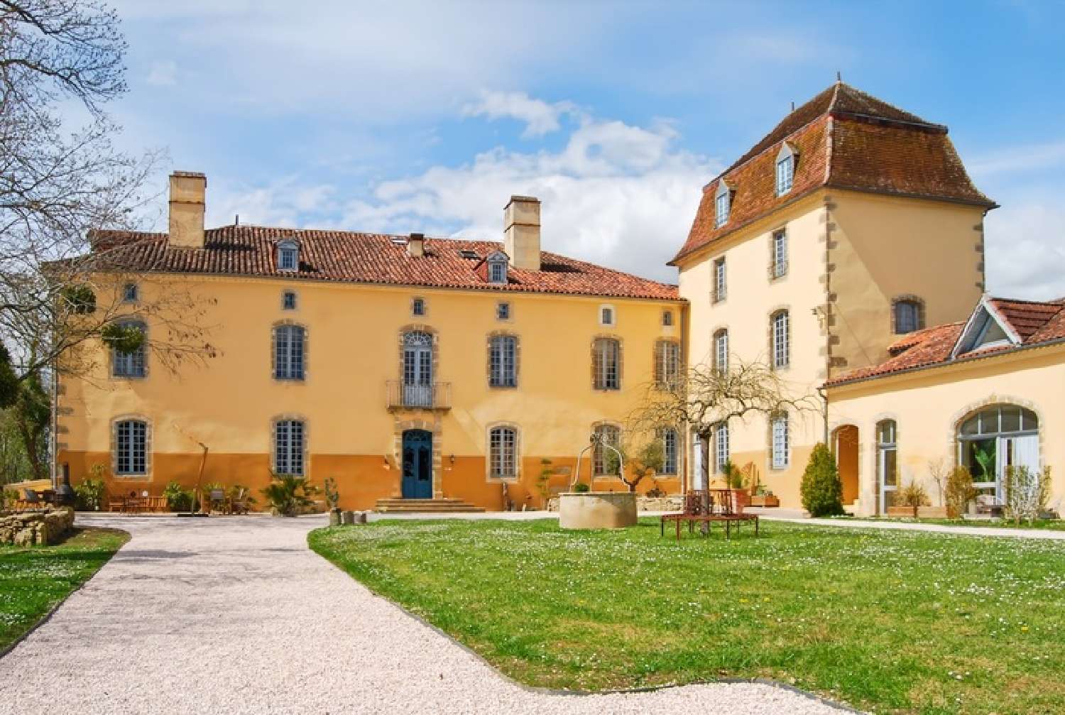  for sale castle Marciac Gers 1
