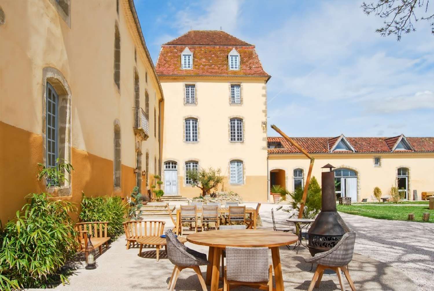  for sale castle Marciac Gers 2
