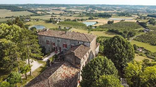 Tournon-d'Agenais Lot-et-Garonne castillo foto 7354071