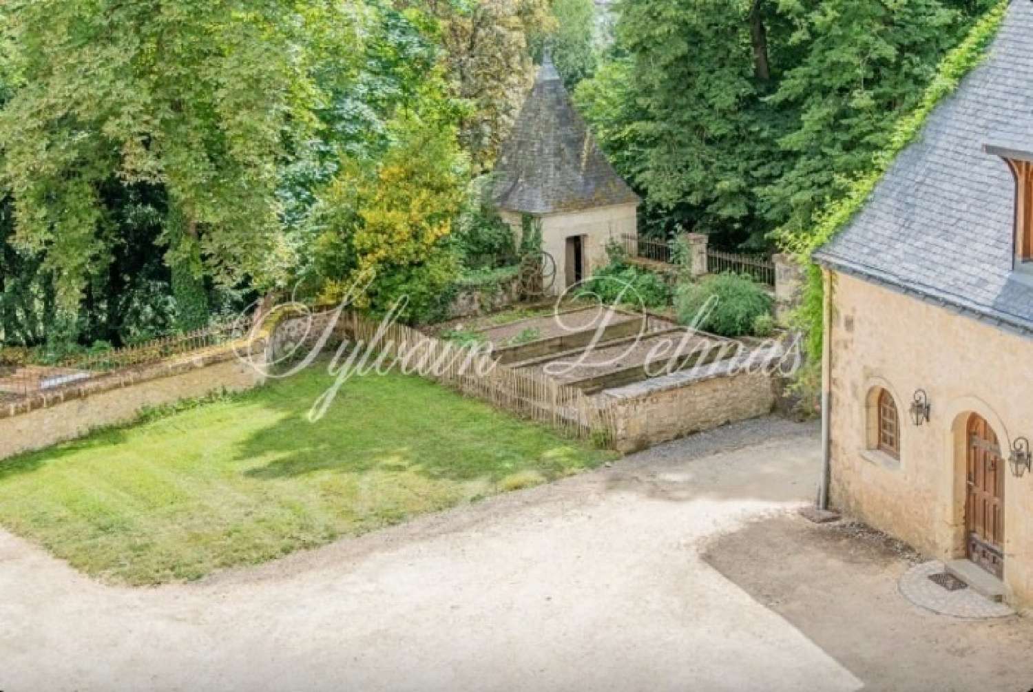  à vendre château Tours Indre-et-Loire 5
