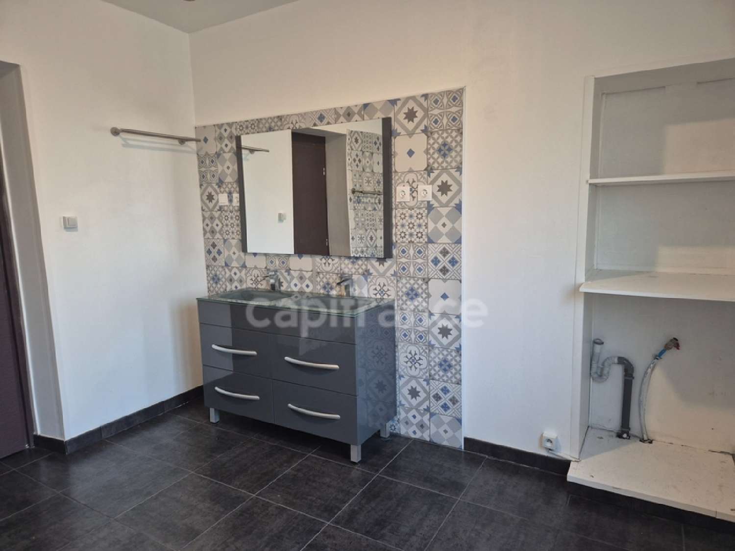  te koop stadshuis Alès Gard 4