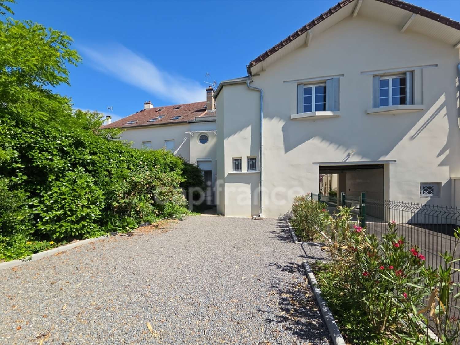  à vendre maison de ville Lux Saône-et-Loire 3