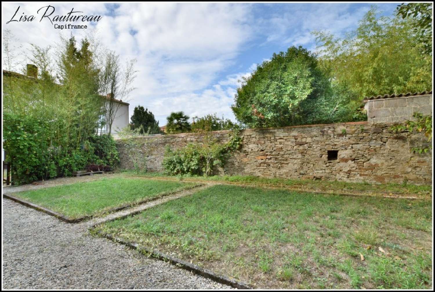 à vendre maison de ville Montaigu Vendée 6