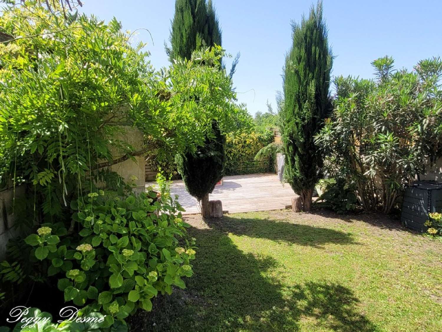 à vendre maison de ville Saintes Charente-Maritime 4