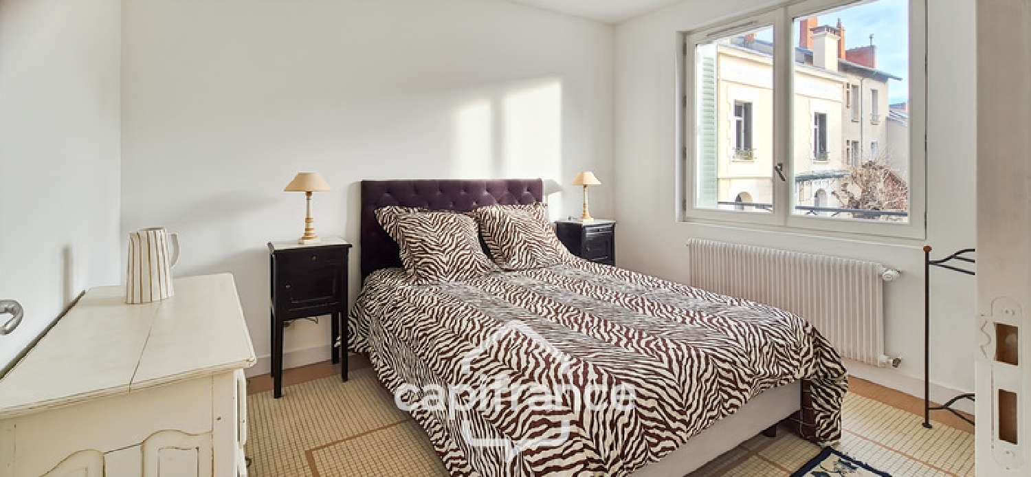 à vendre maison de ville Vichy Allier 4