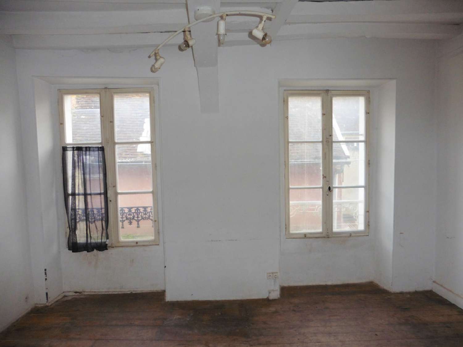 te koop stadshuis Villeneuve-l'Archevêque Yonne 3