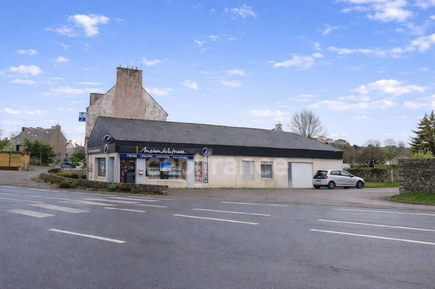 te koop bedrijfsruimte/ kantoor Loctudy Finistère 1