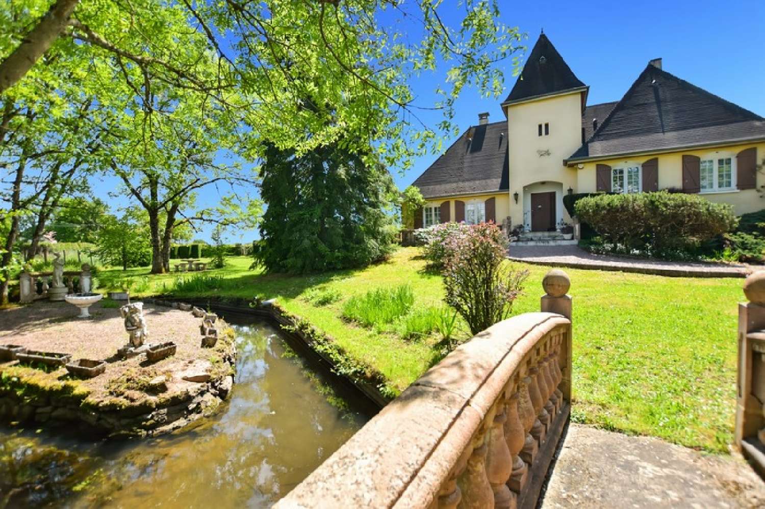  te koop landgoed Antully Saône-et-Loire 4