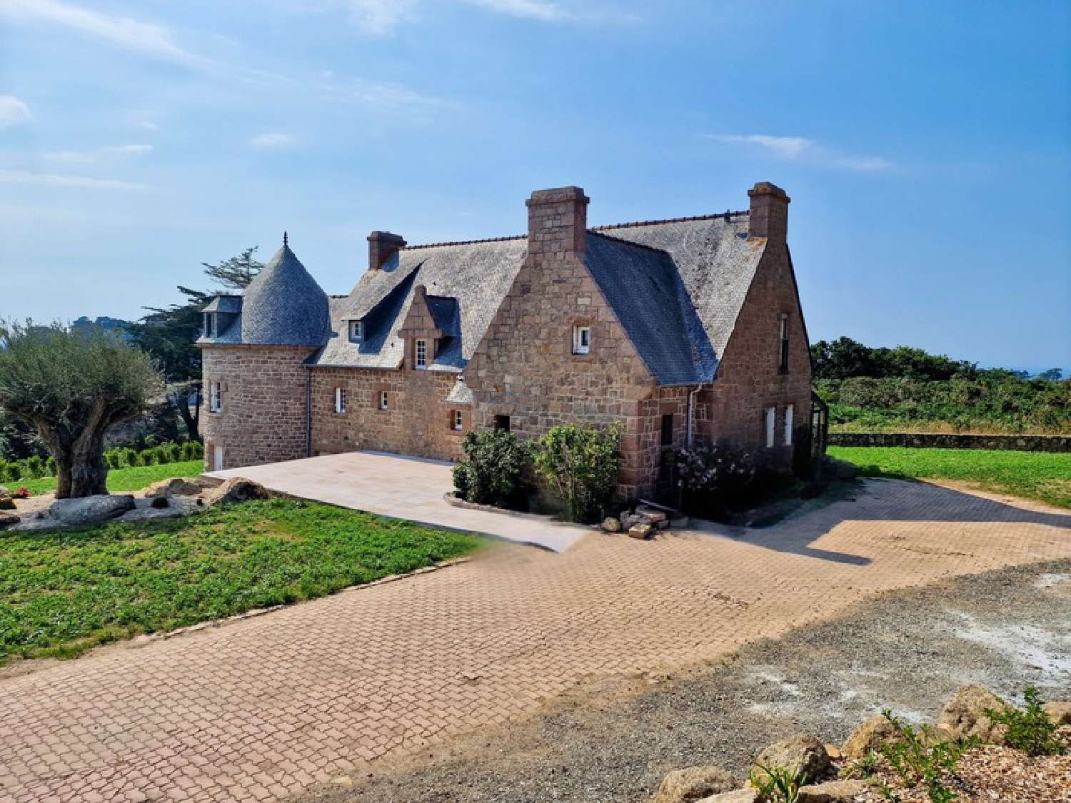 à vendre propriété Plougrescant Côtes-d'Armor 7