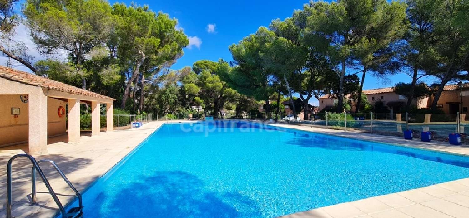 à vendre ferme Anthéor Var 2