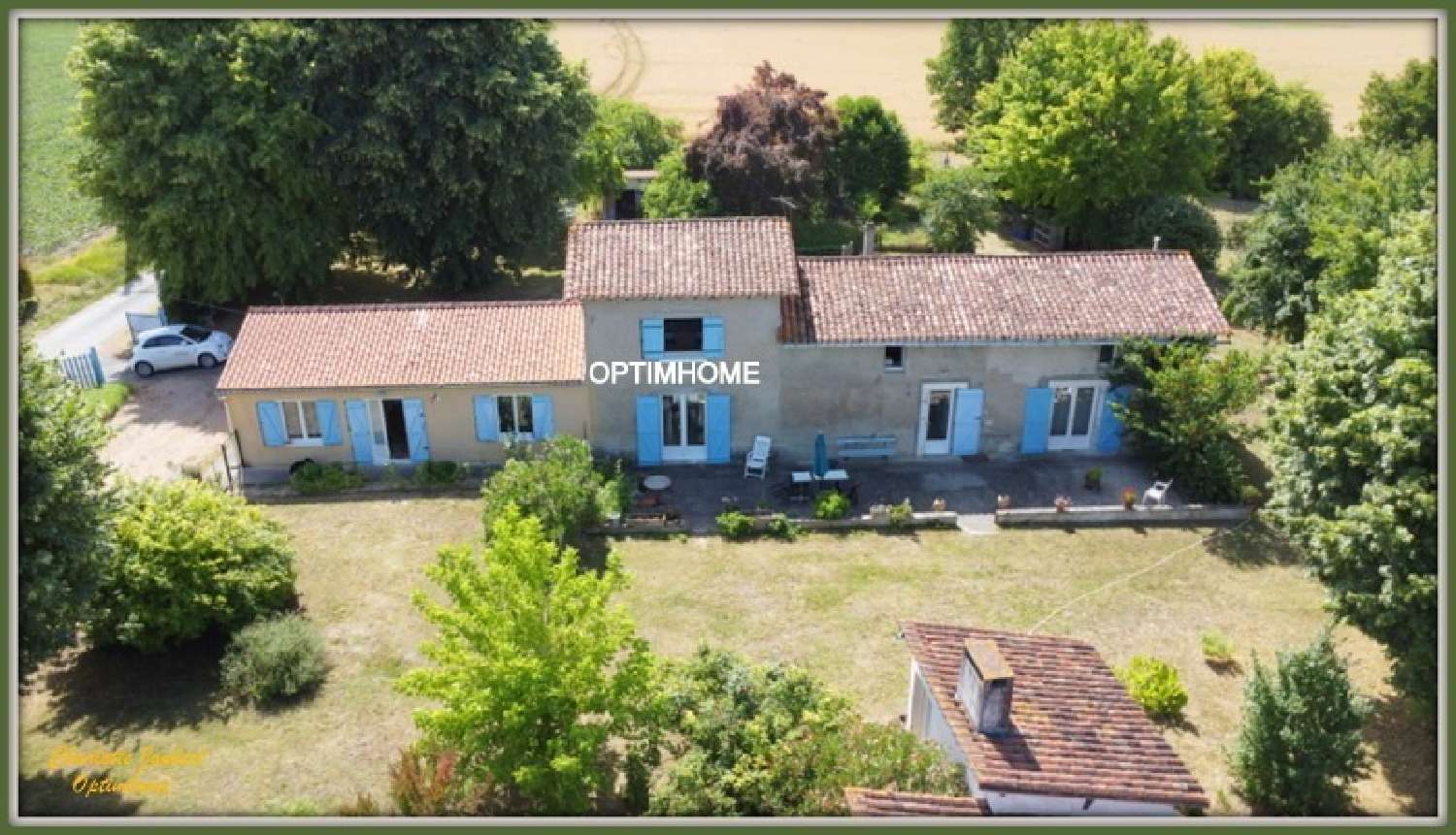 te koop boerderij Aubeterre-sur-Dronne Charente 1