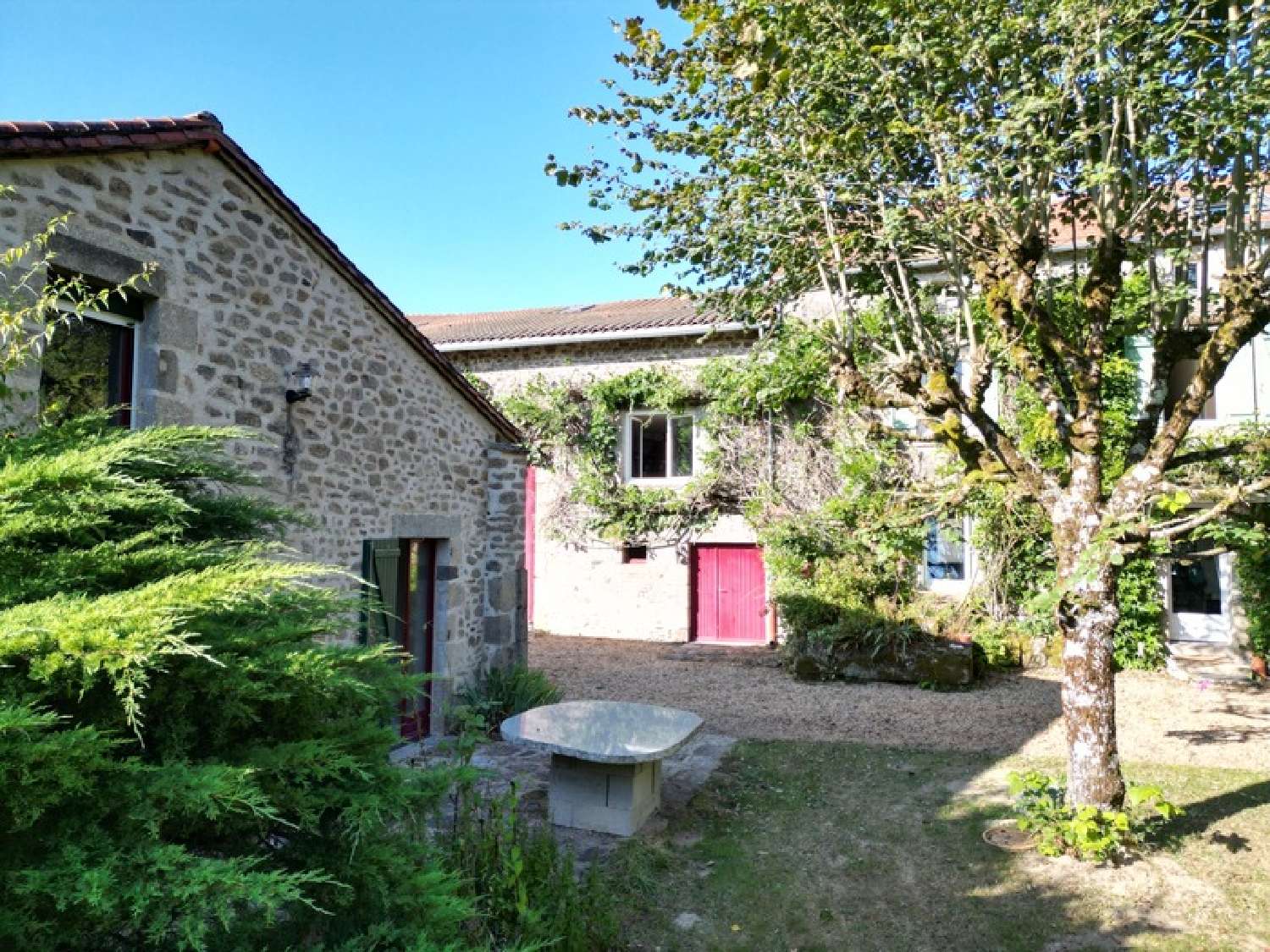for sale farm Bessines-sur-Gartempe Haute-Vienne 4