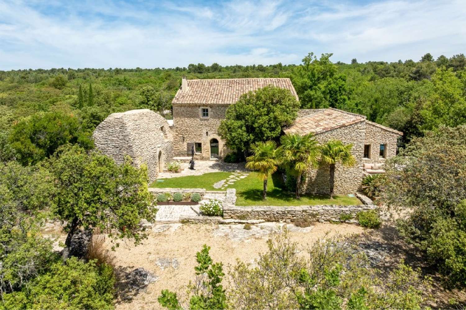  for sale farm Gordes Vaucluse 2