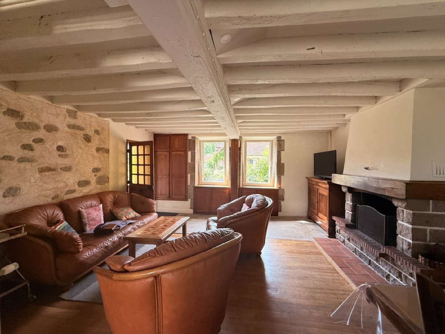 te koop boerderij Le Bourg-d'Hem Creuse 3