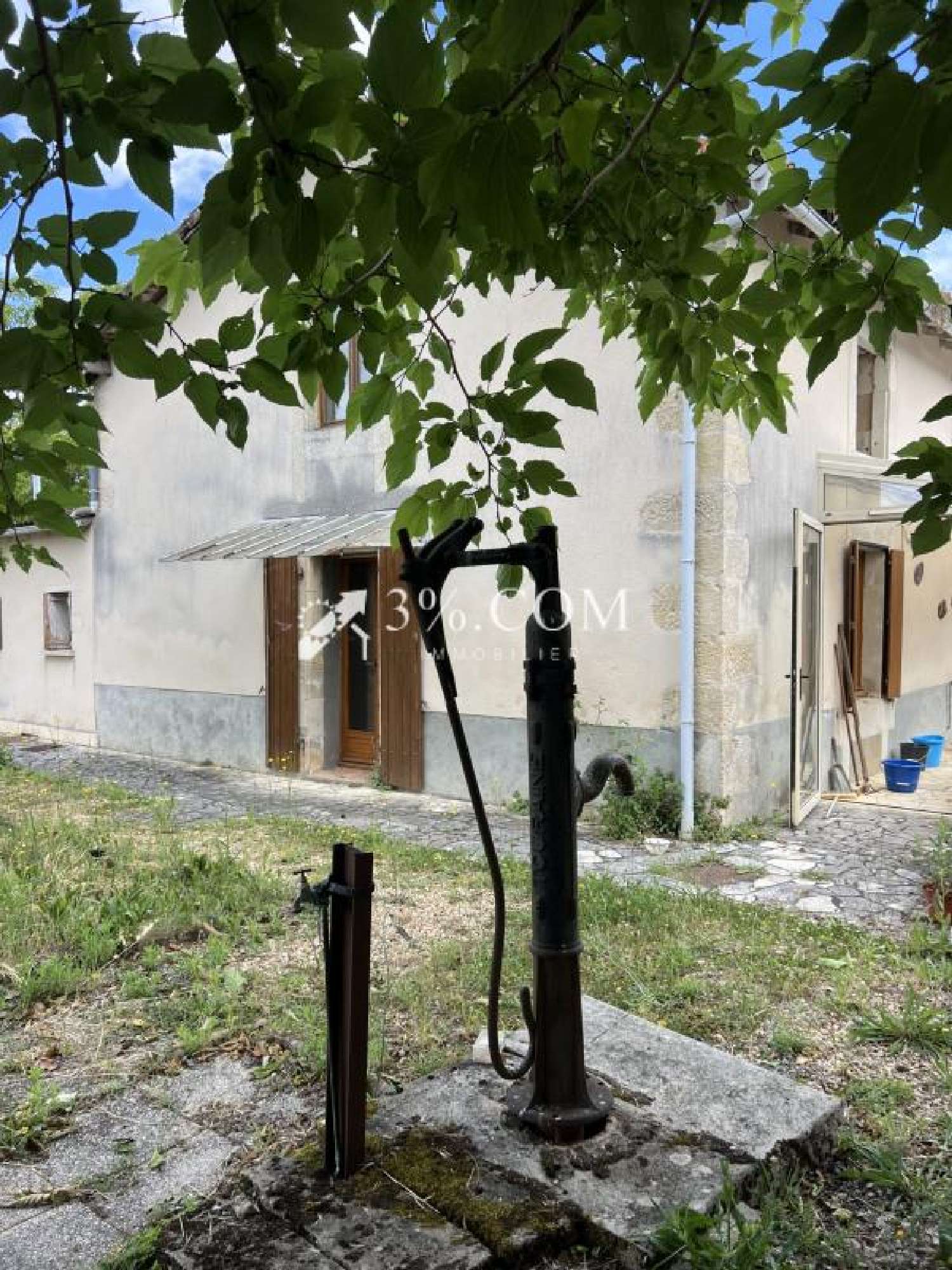 for sale farm Leignes-sur-Fontaine Vienne 1