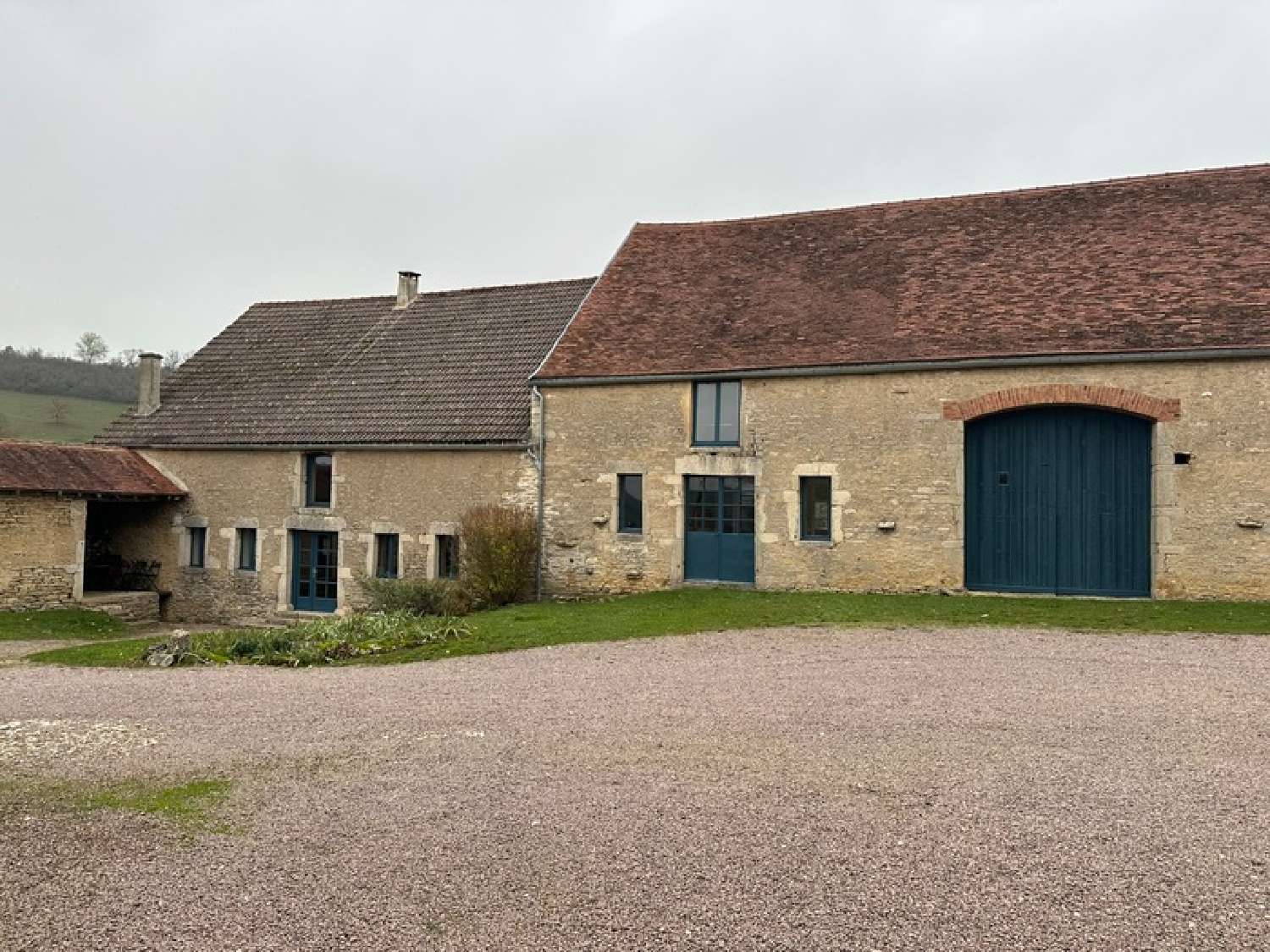 for sale farm Précy-sous-Thil Côte-d'Or 6