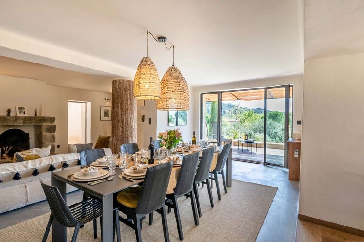  for sale farm Saint-Saturnin-lès-Apt Vaucluse 6