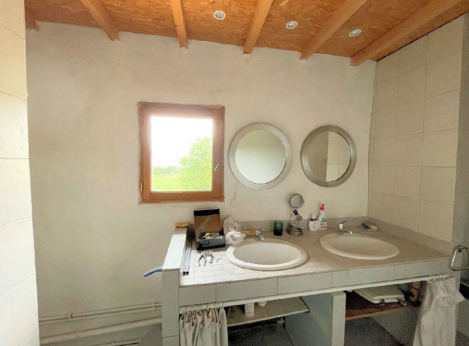 à vendre ferme Viens Vaucluse 8