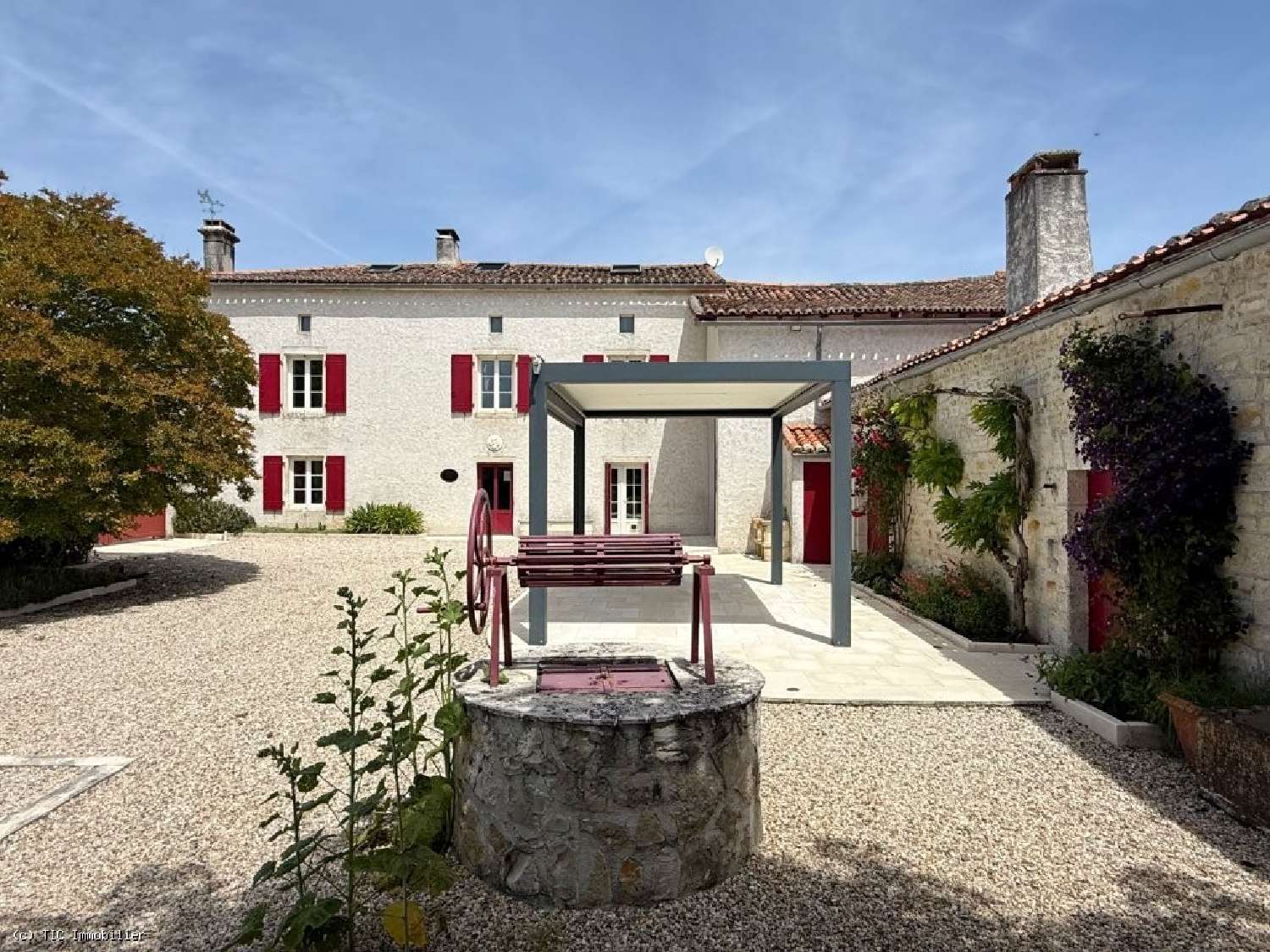 te koop huis Aigre Charente 2