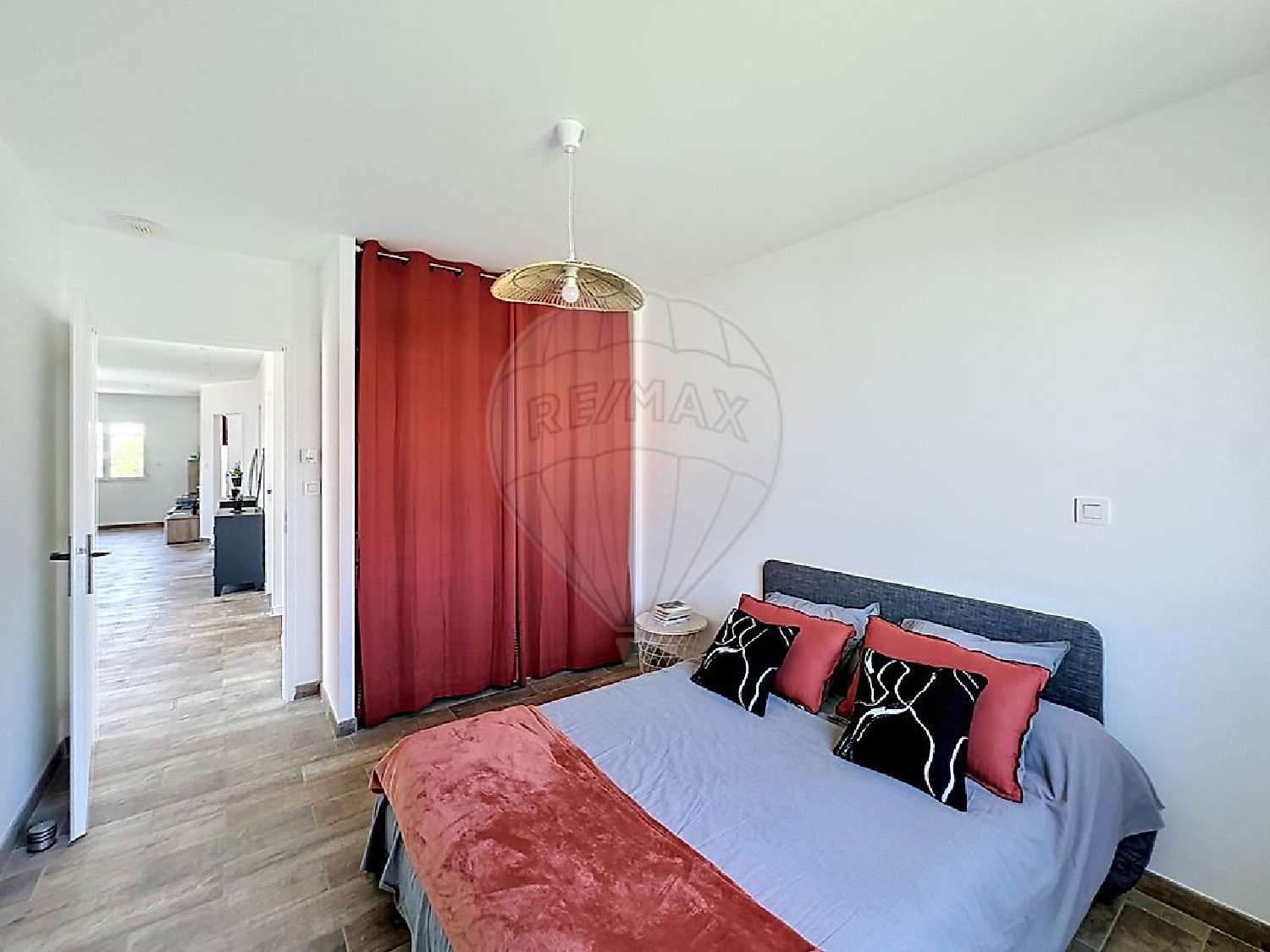  for sale house Aimargues Gard 8