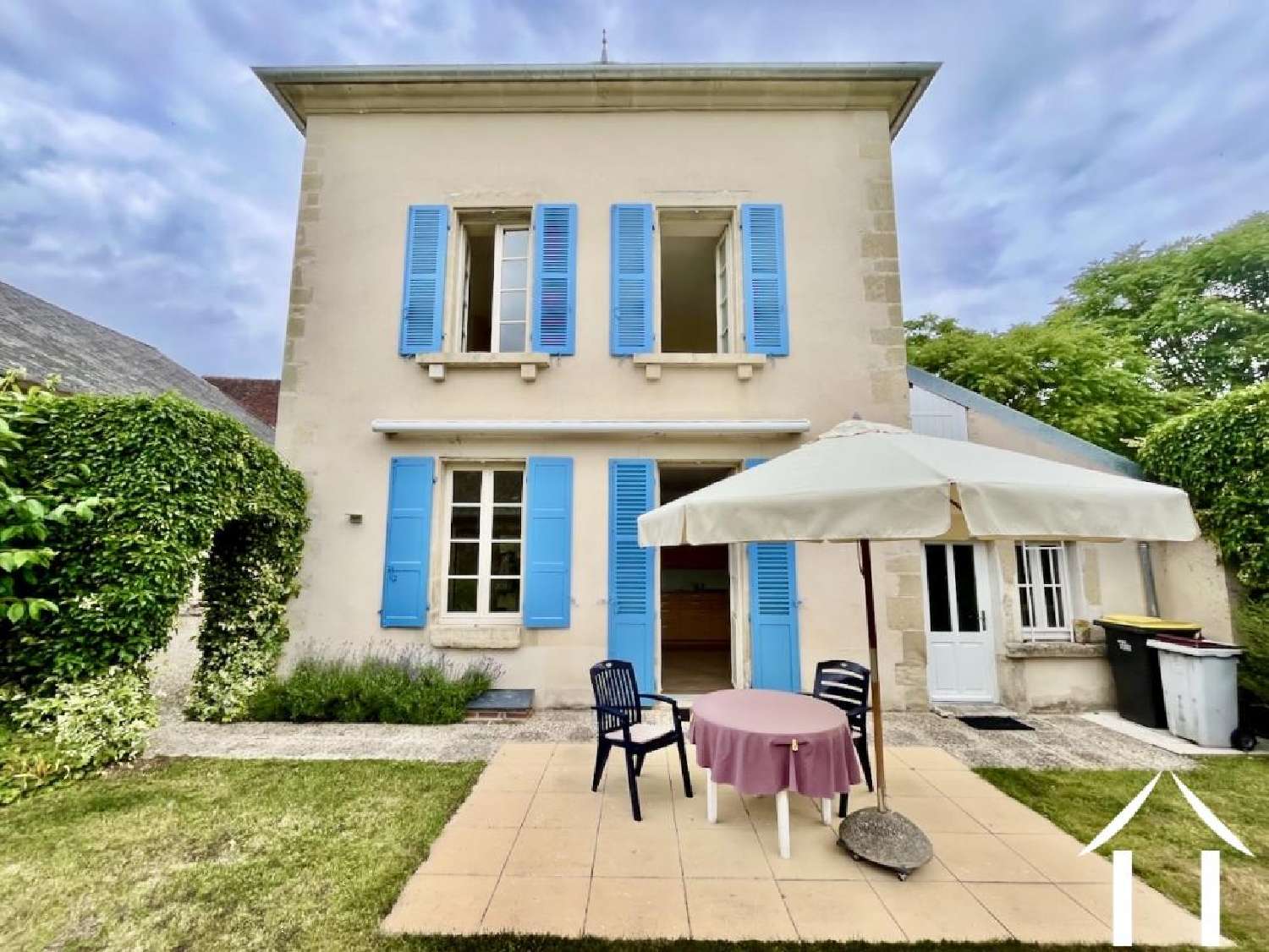 te koop huis Ancy-le-Franc Yonne 1