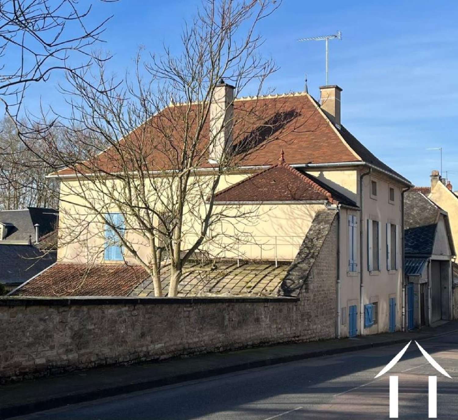 te koop huis Ancy-le-Franc Yonne 5