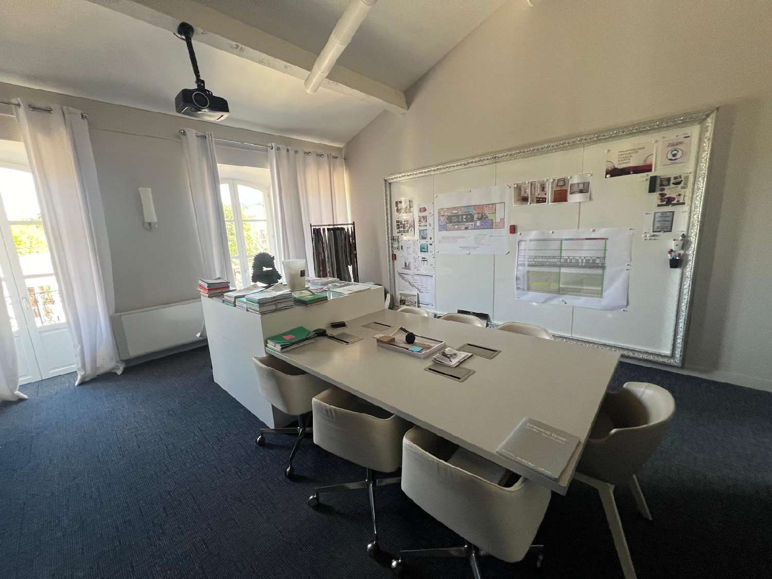  for sale house Apt Vaucluse 4