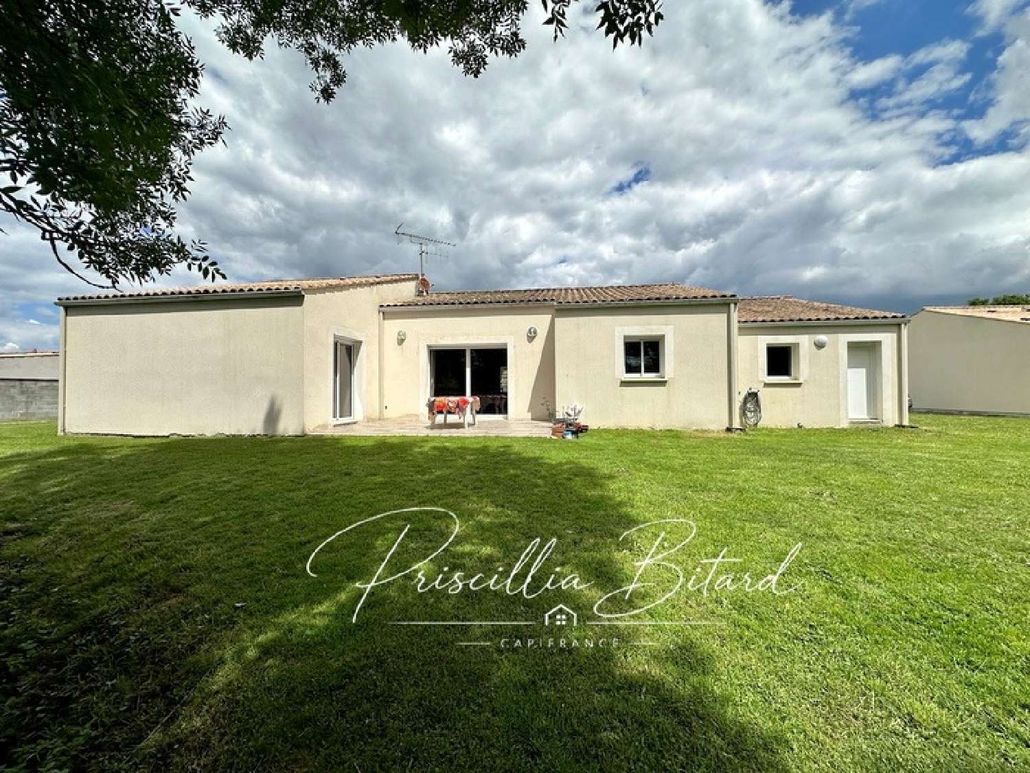 for sale house Ardillières Charente-Maritime 2