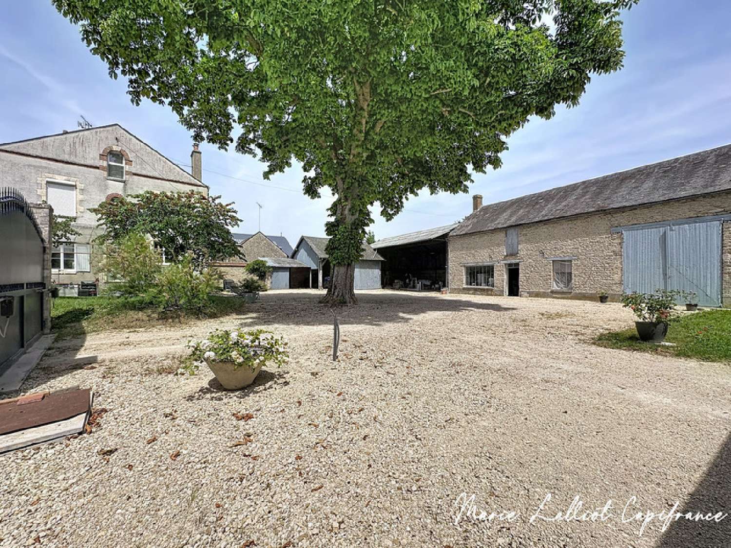  for sale house Ascoux Loiret 1